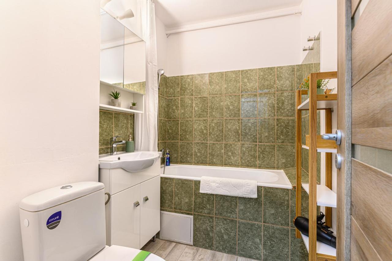 Luxury Studios - Soarelui 10 Brașov Exterior foto